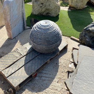 Landscape -  Water fountain - Basalt