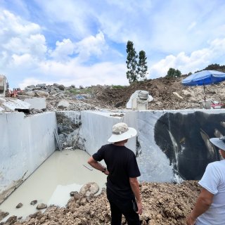 Quarry - Dark grey granite quarry 